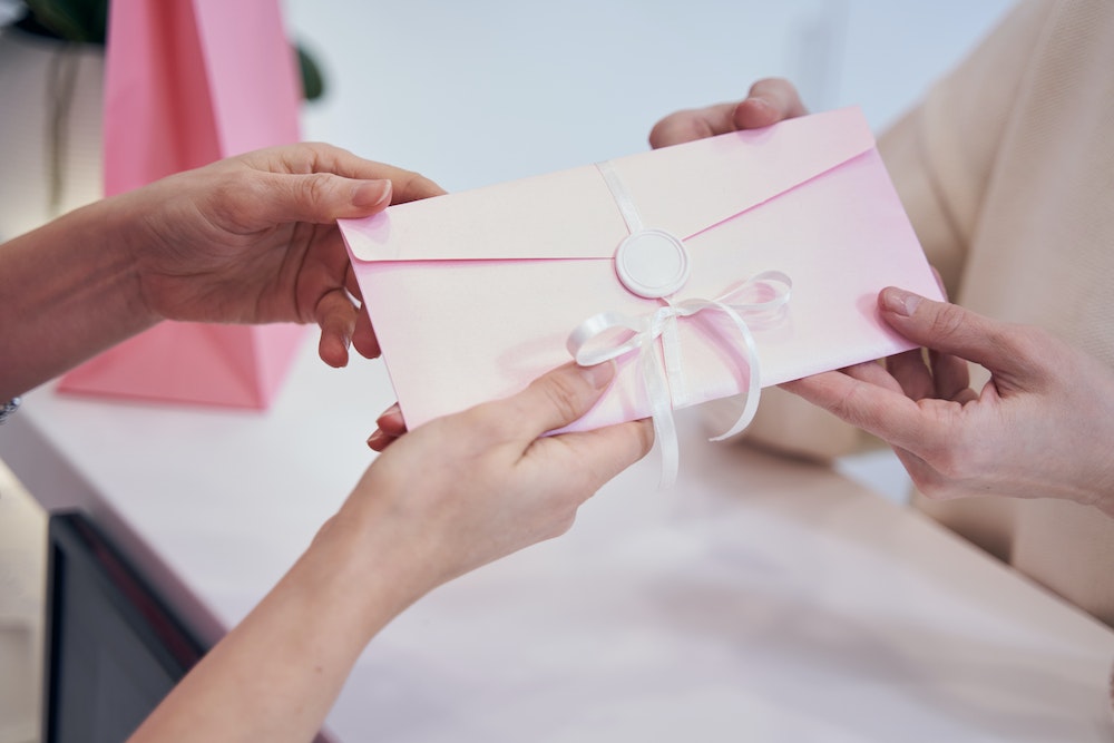 Cadeaux salariés : une pratique bénéfique pour l’entreprise et l’employé
